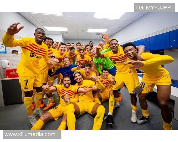 西甲激战巴萨与那不勒斯握手言和神扑瞬间引发全场热议与转会传闻