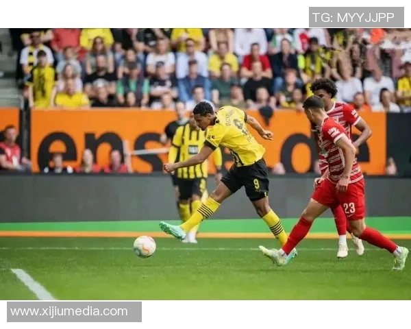 德甲经典对决多特蒙德逆转拜仁引爆全场十大精彩进球回顾