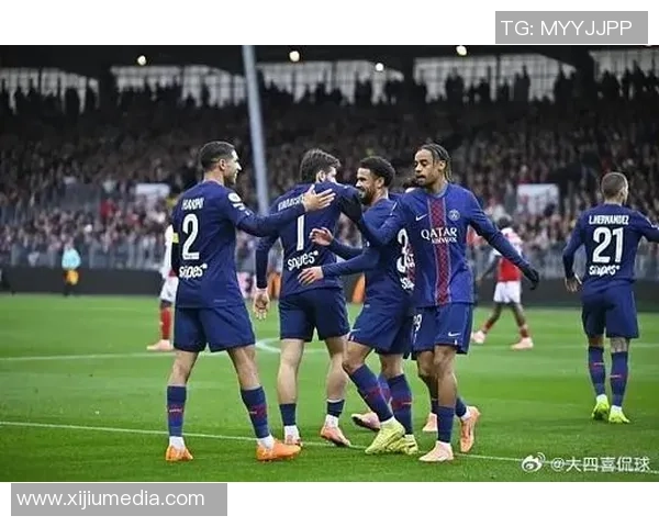 西甲热刺遭巴黎圣日耳曼逆转3-2转会传闻引发全场热议 西甲热刺遭巴黎圣日耳曼逆转3-2转会传闻引发全场热议